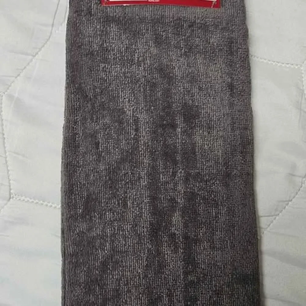 St. Nicholas Square gray Christmas Bath Hand Towel new with tags